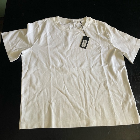 Babaton Tops - Aritzia Babaton InterLock Cotton Function T-Shirt